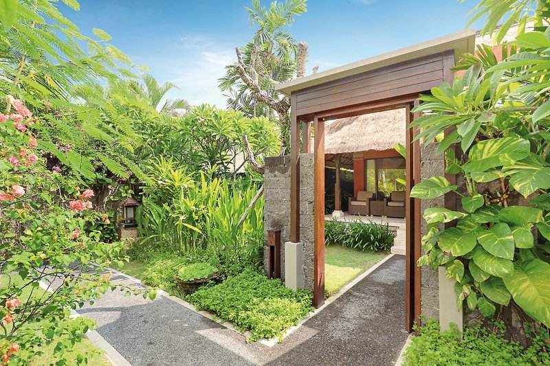 Legian Beach Hotel 15