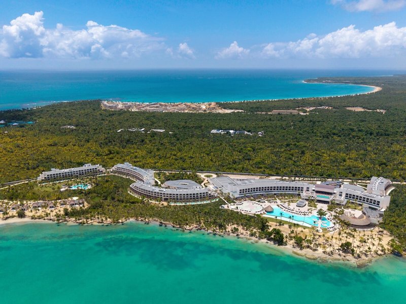 Zemi Miches All-Inclusive Resort, Curio Collection by Hilton 1