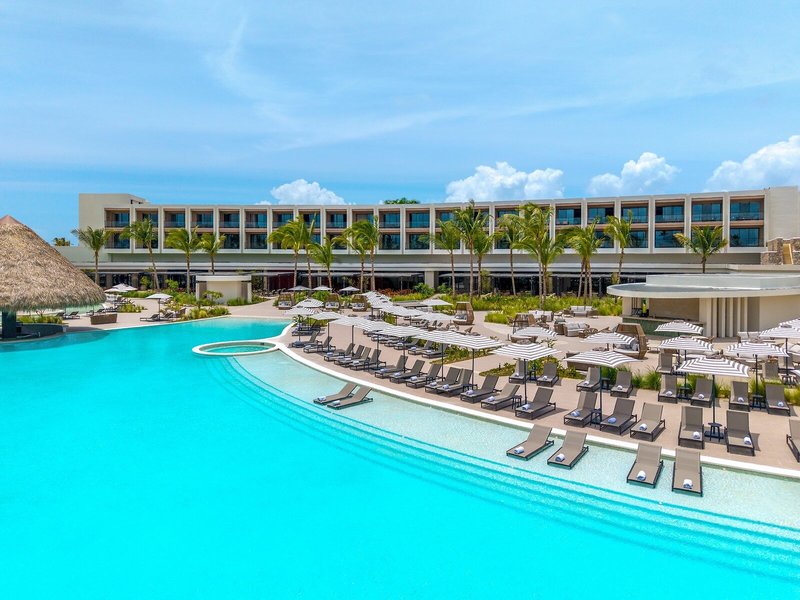 Zemi Miches All-Inclusive Resort, Curio Collection by Hilton 4