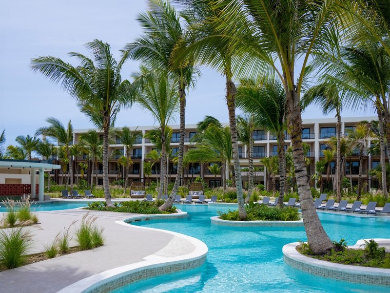 Zemi Miches All-Inclusive Resort, Curio Collection by Hilton 6