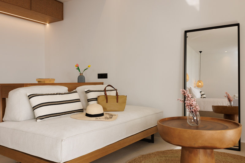 Deos Luxury Suites 8