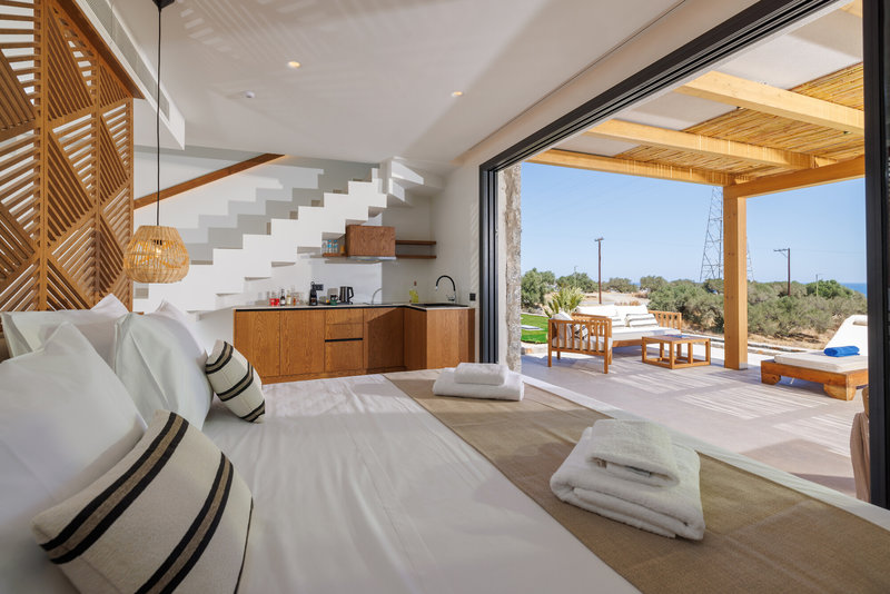 Deos Luxury Suites 14