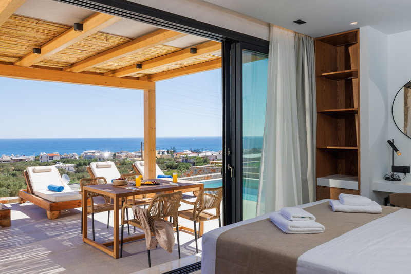 Deos Luxury Suites 15