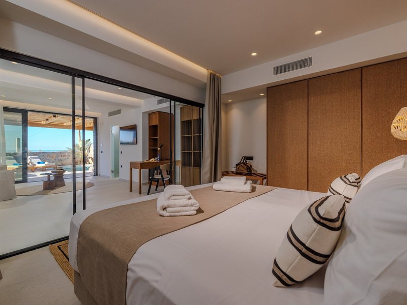 Deos Luxury Suites 29