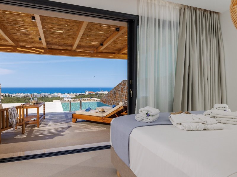 Deos Luxury Suites 35