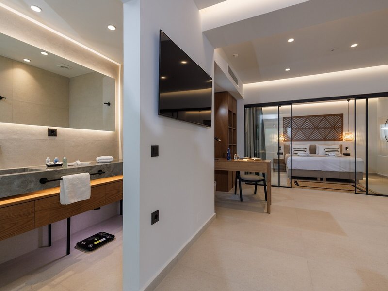 Deos Luxury Suites 38
