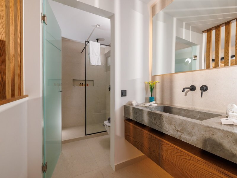 Deos Luxury Suites 40