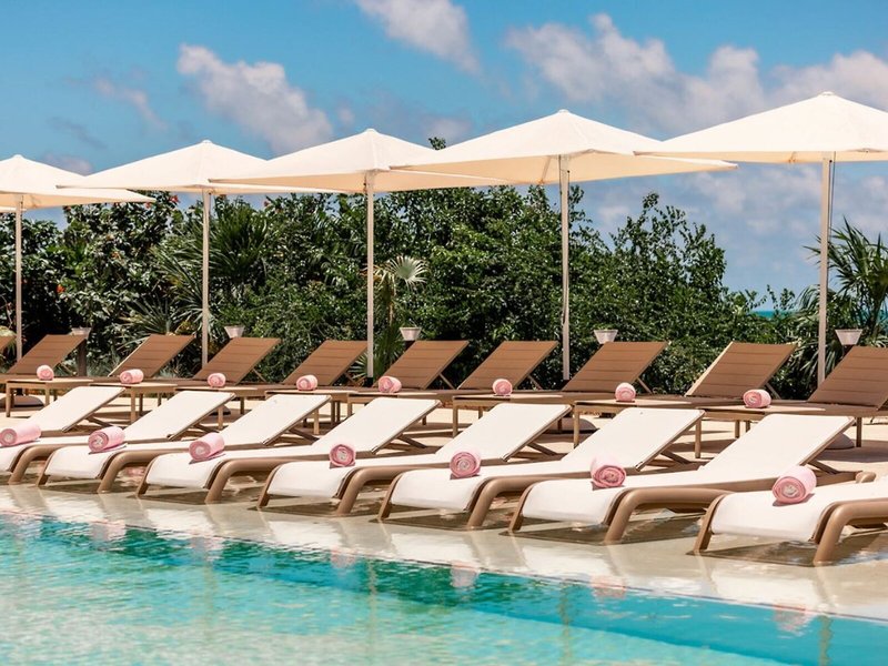 AVA Resort Cancun 8