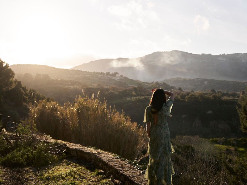 Eliathos Hillside Retreat 10