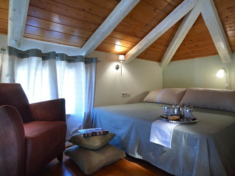 Eliathos Hillside Retreat 40