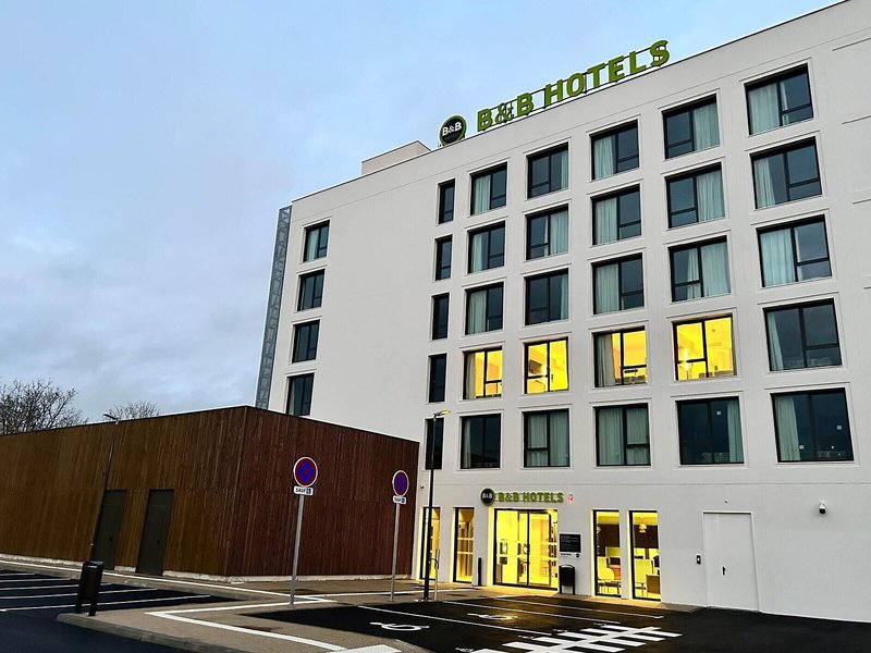 B&B Hotel Cergy Saint-Christophe Gare 5
