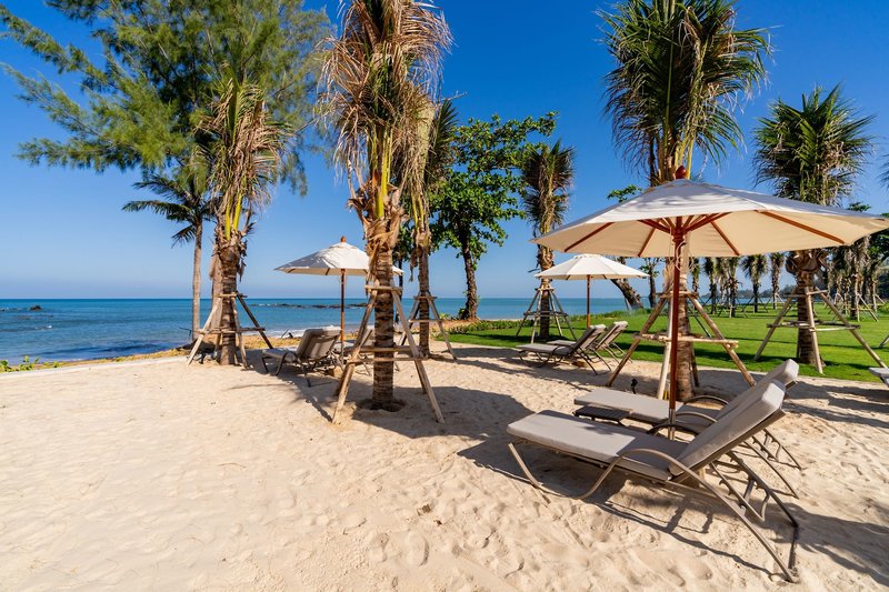 The Little Shore Khao Lak by Katathani 10