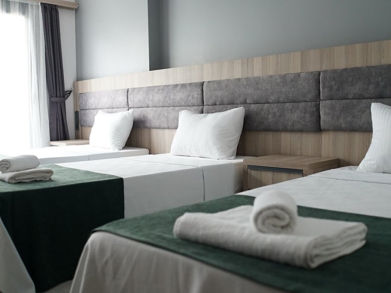 Medos Hotel 38