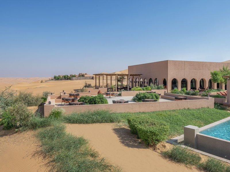 Bab Al Nojoum Bateen Liwa 5