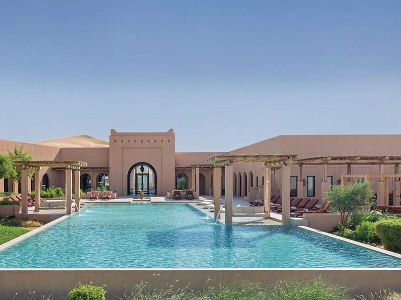 Bab Al Nojoum Bateen Liwa 6