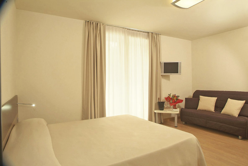 Pasha 2 - Room Example