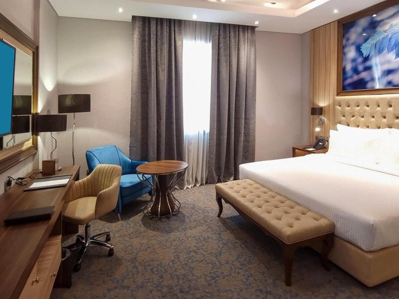Millennium Place Doha 14