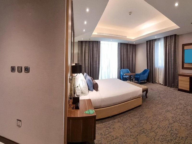 Millennium Place Doha 20