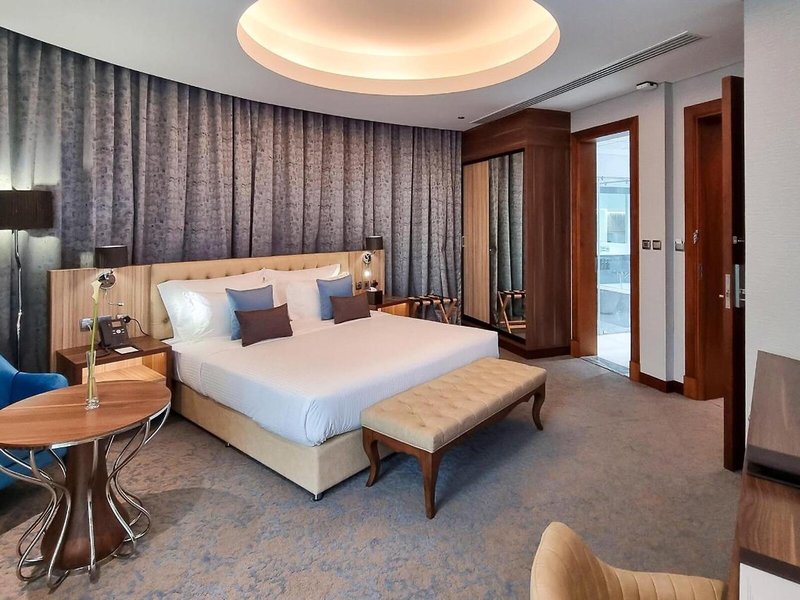 Millennium Place Doha 23