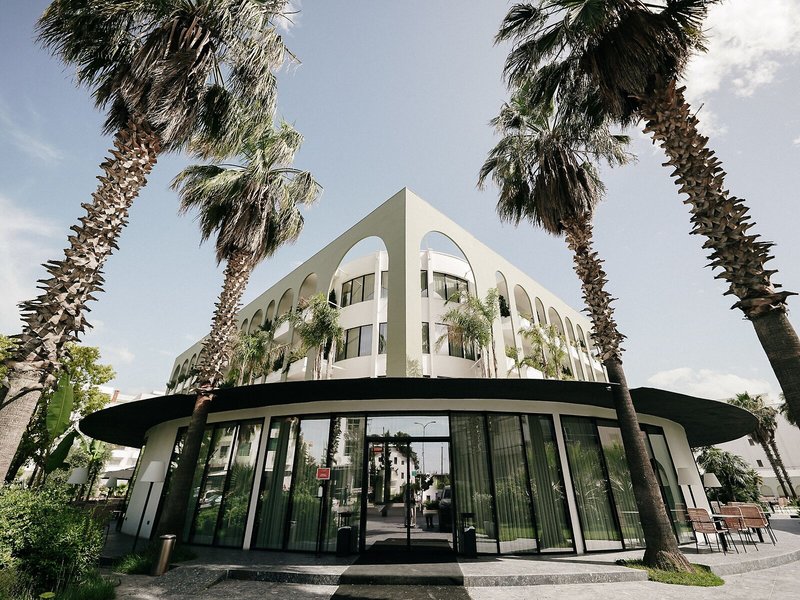 Flower Hotels & Resorts 1