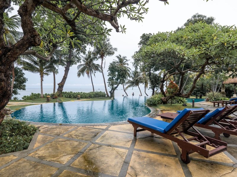 Puri Bagus Lovina 21