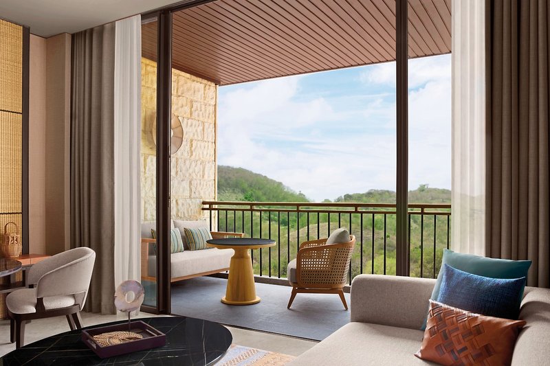 TA’AKTANA, a Luxury Collection Resort & Spa 9