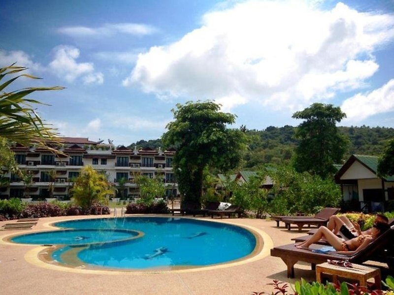 Phi Phi Andaman Legacy Resort 14