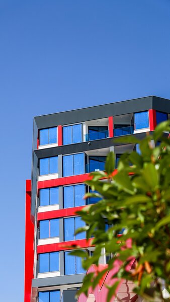 Granada Luxury Red 21