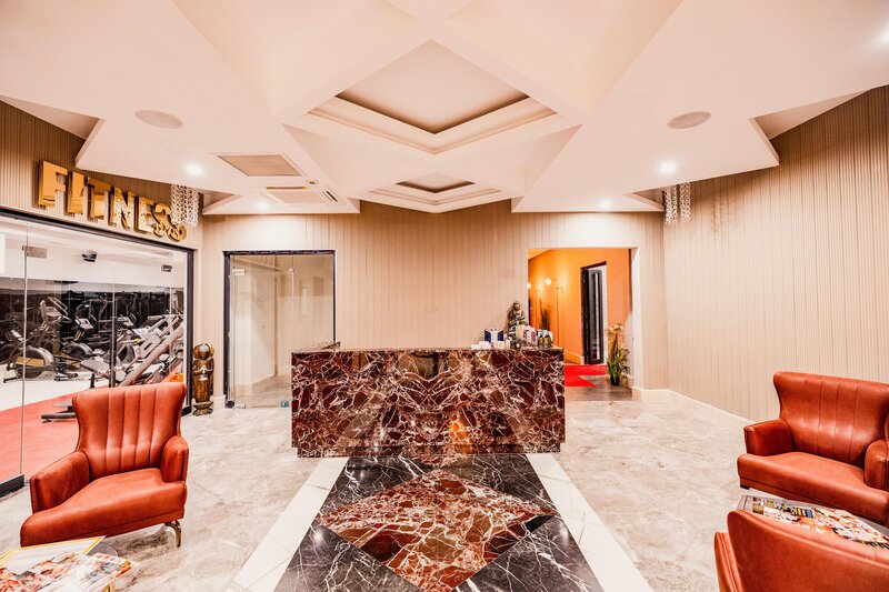 Granada Luxury Red 71