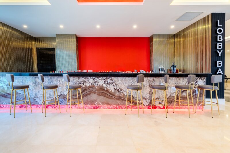Granada Luxury Red 16