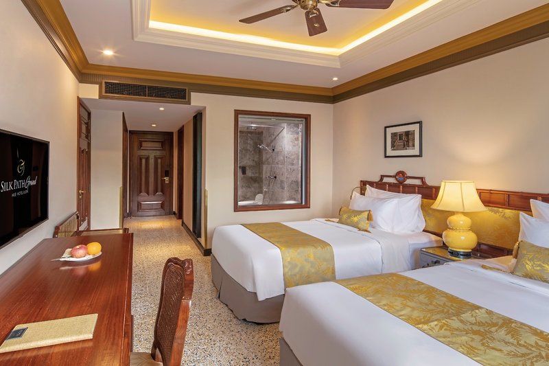 Silk Path Grand Hue Hotel 19