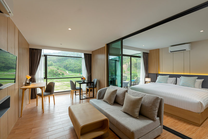 Wyndham Garden Naithon Phuket 8