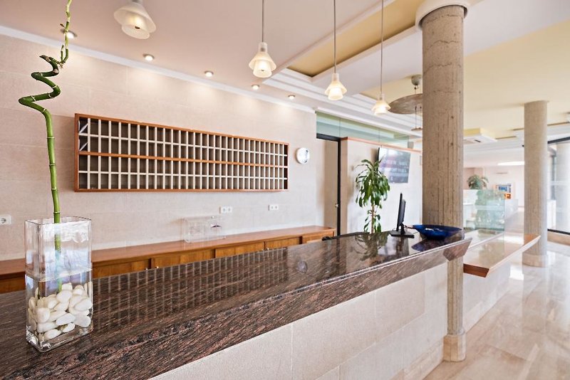 azuLine Hotel-Apartamento Rosamar 1