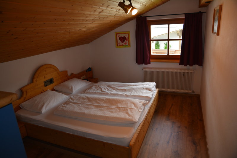 Apart Sonne 19