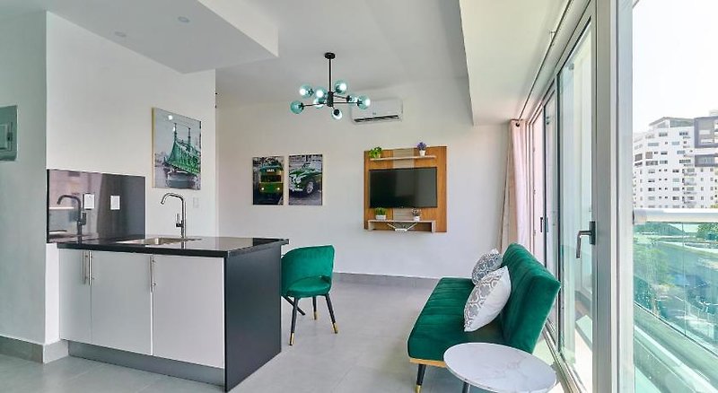Central Suites Tower 3