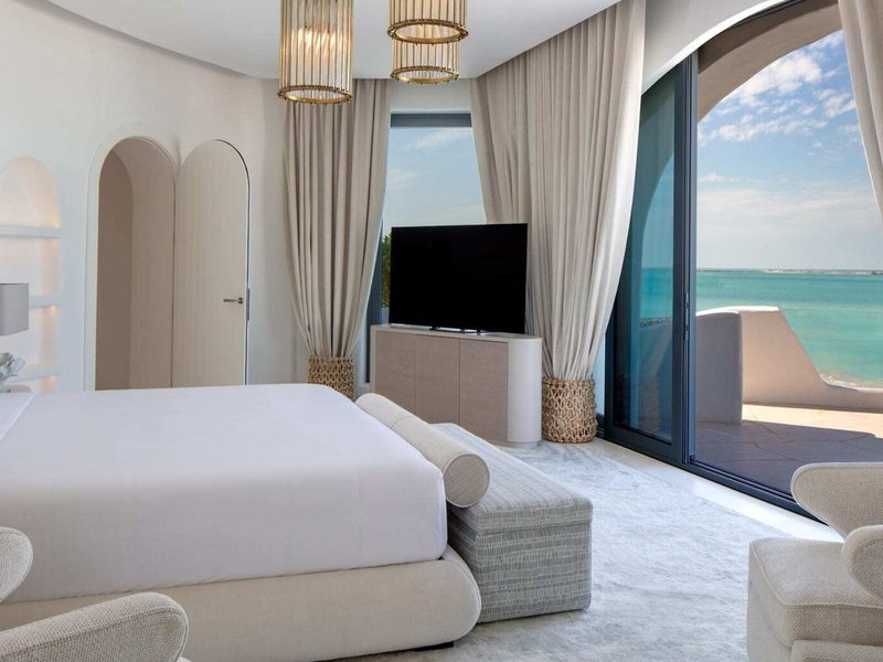 Anantara Santorini Abu Dhabi Retreat 21