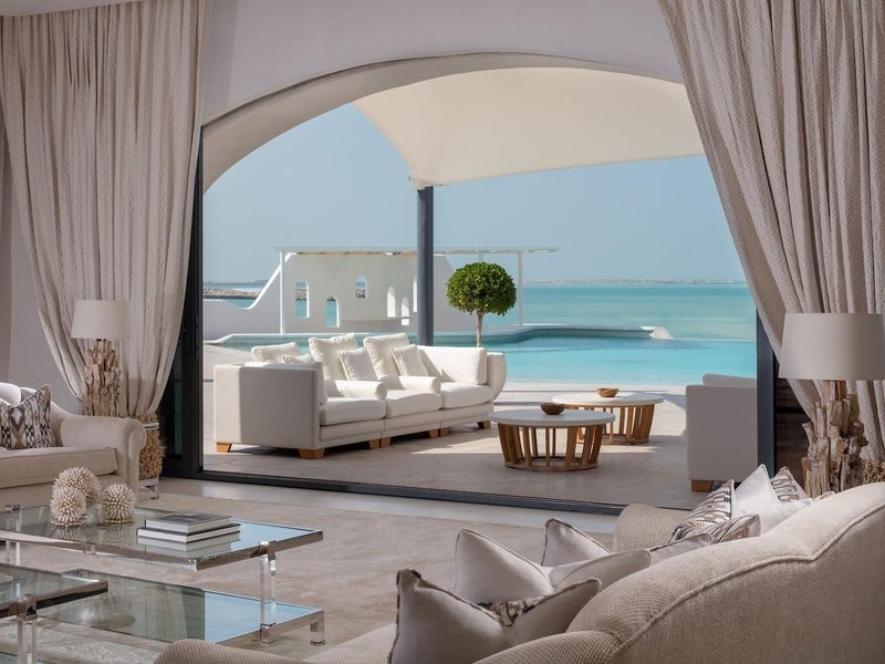Anantara Santorini Abu Dhabi Retreat 27