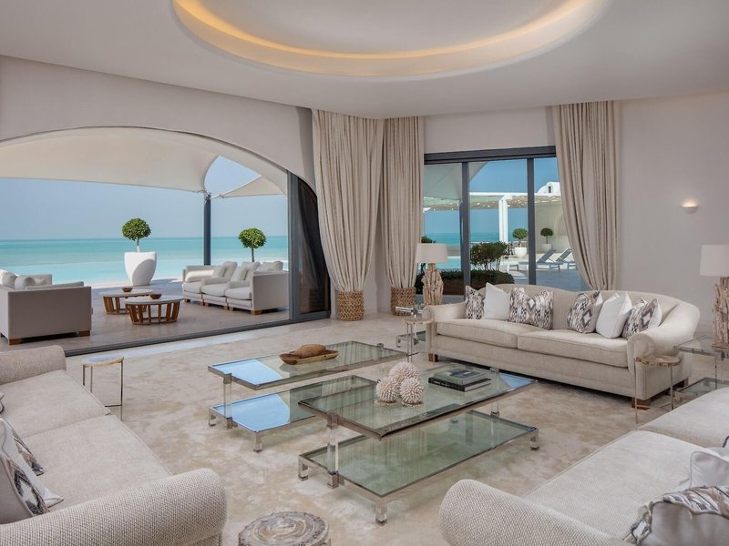 Anantara Santorini Abu Dhabi Retreat 28