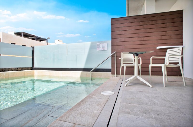 Coral Cotillo Reef 65