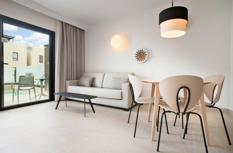 Coral Cotillo Reef 77