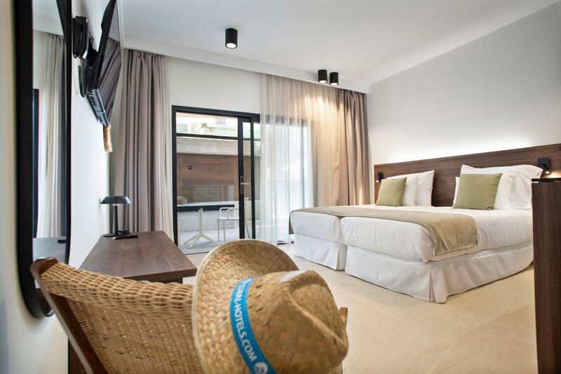 Coral Cotillo Reef 84