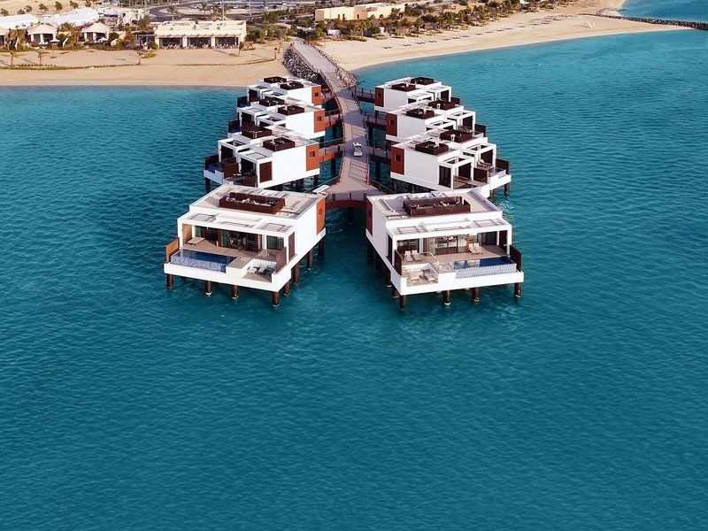 Bab Al Nojoum - Hudayriyat Villas 1