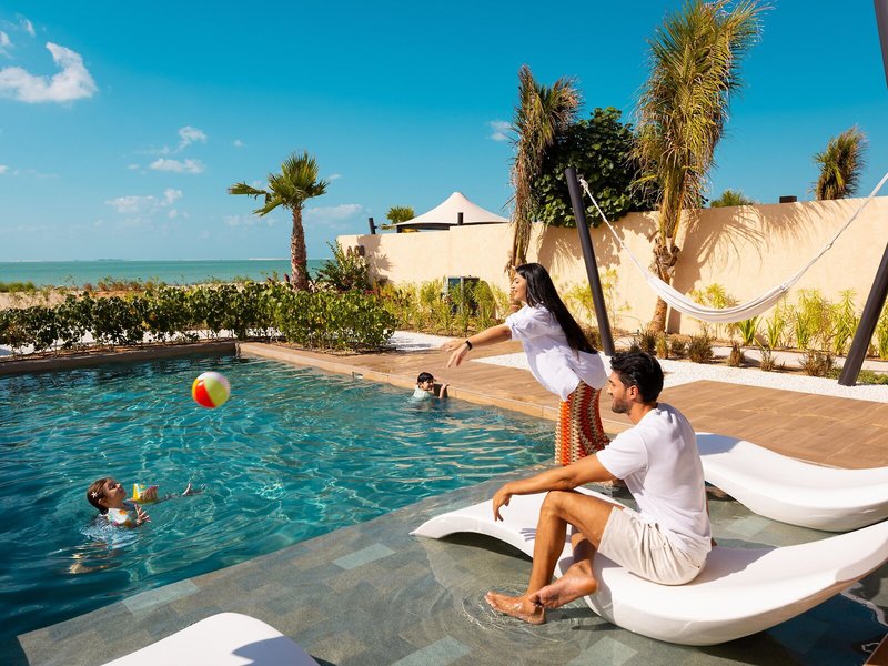Bab Al Nojoum - Hudayriyat Villas 8