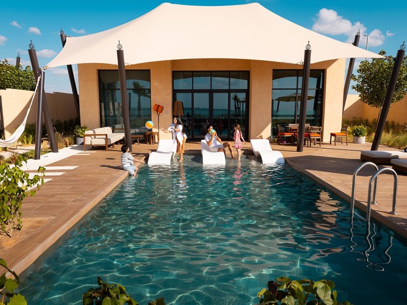 Bab Al Nojoum - Hudayriyat Villas 15
