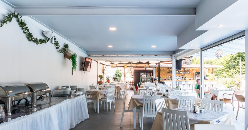 Sandy Beach Complex 18