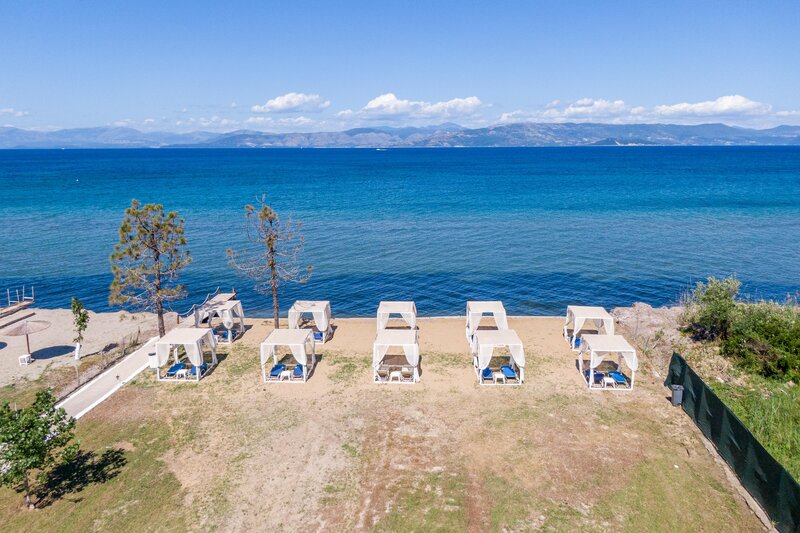 Sandy Beach Complex 63