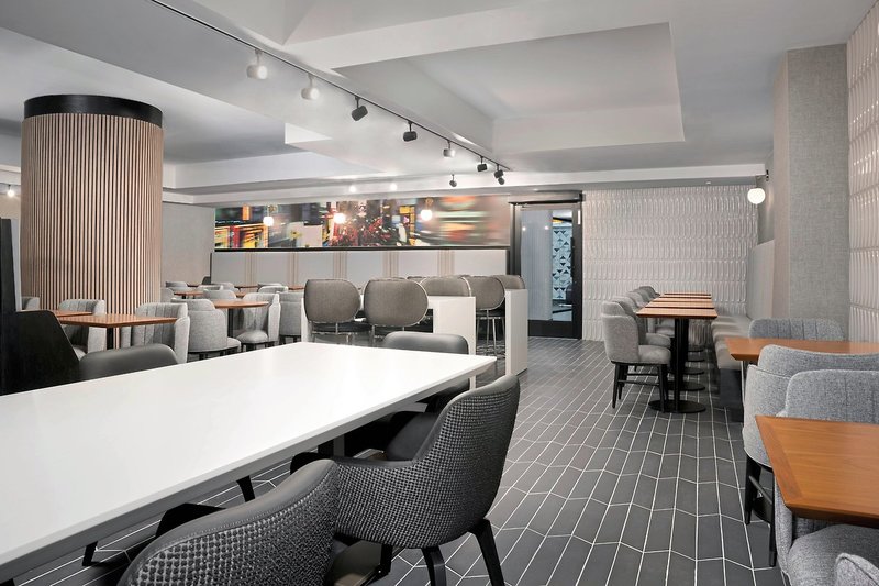 SpringHill Suites New York Manhattan Times Square 5