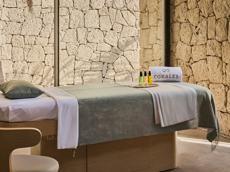 Royal Hideaway Corales Villas 27