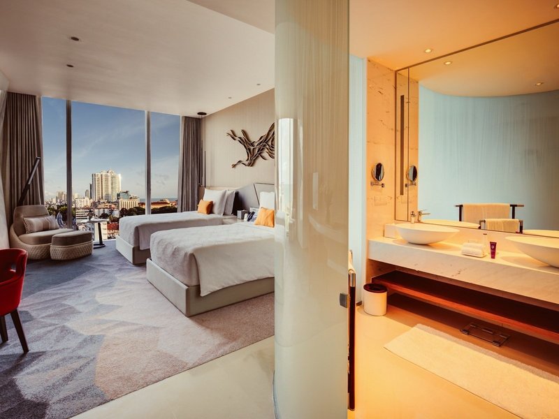 Cinnamon Life at City of Dreams 46
