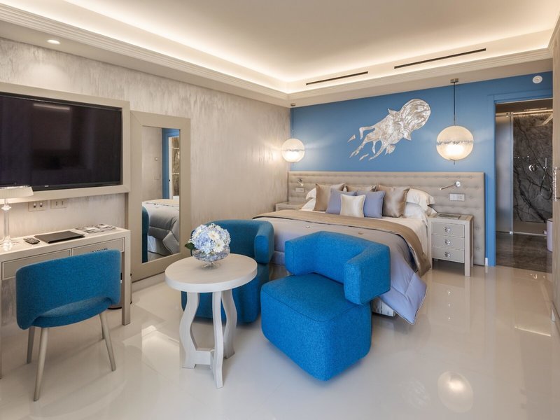 Cala Beach Resort 12